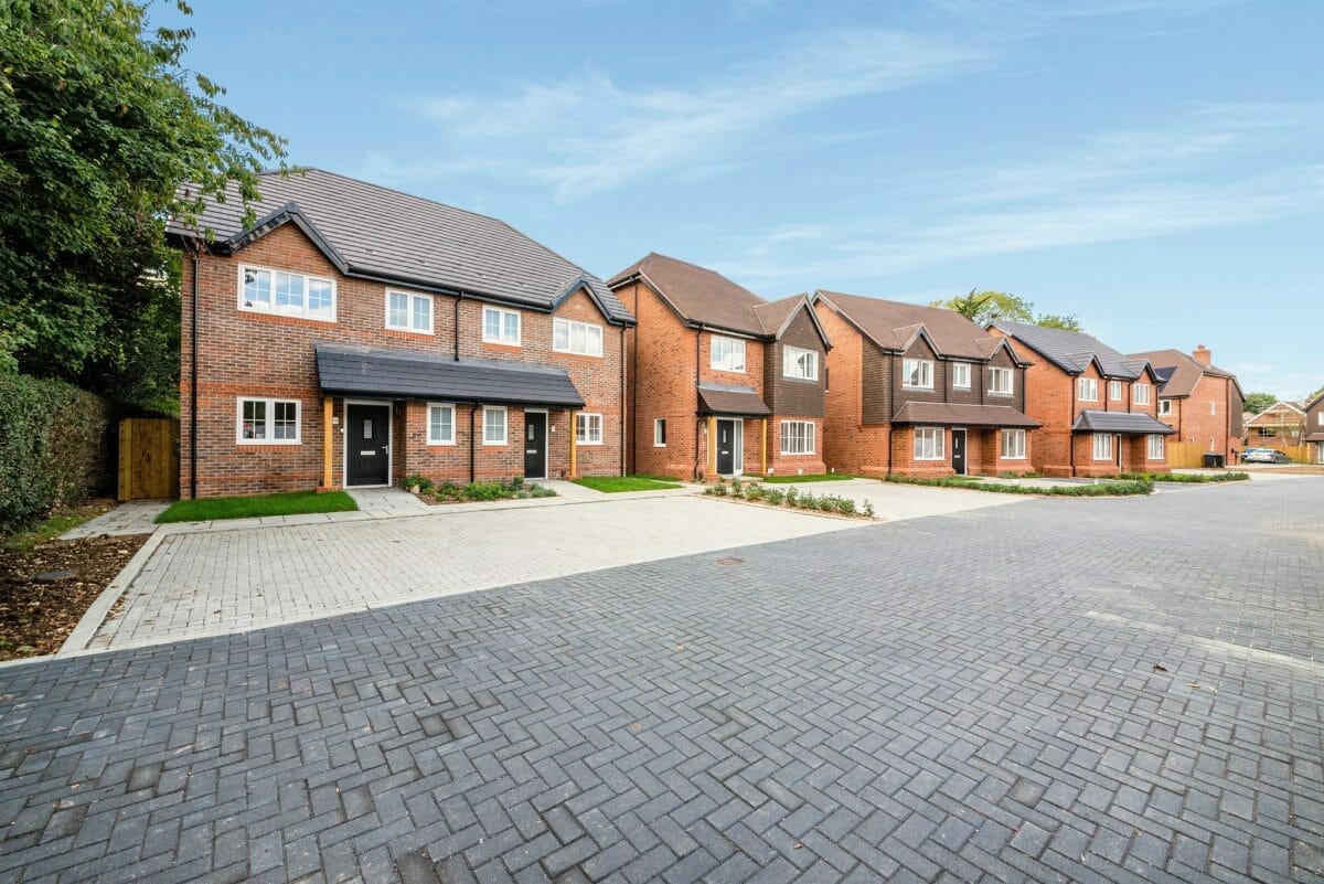 Whyteleafe Grove New Homes in Caterham Antler Homes